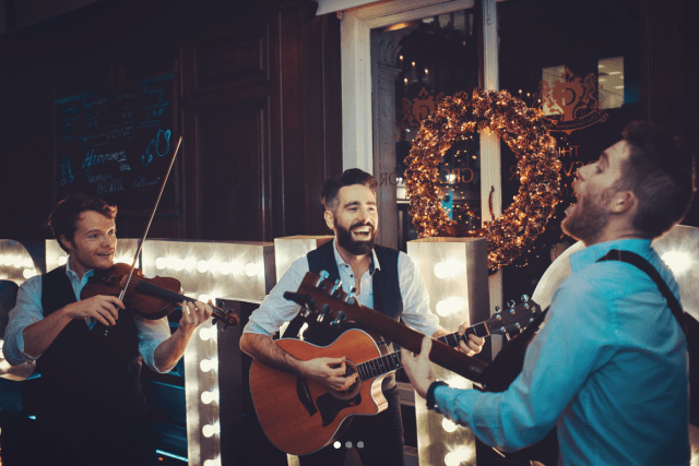 Brisbane wedding musician